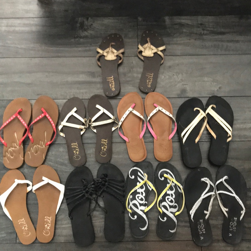 O’Neil, Roxy and Volcom sandals!